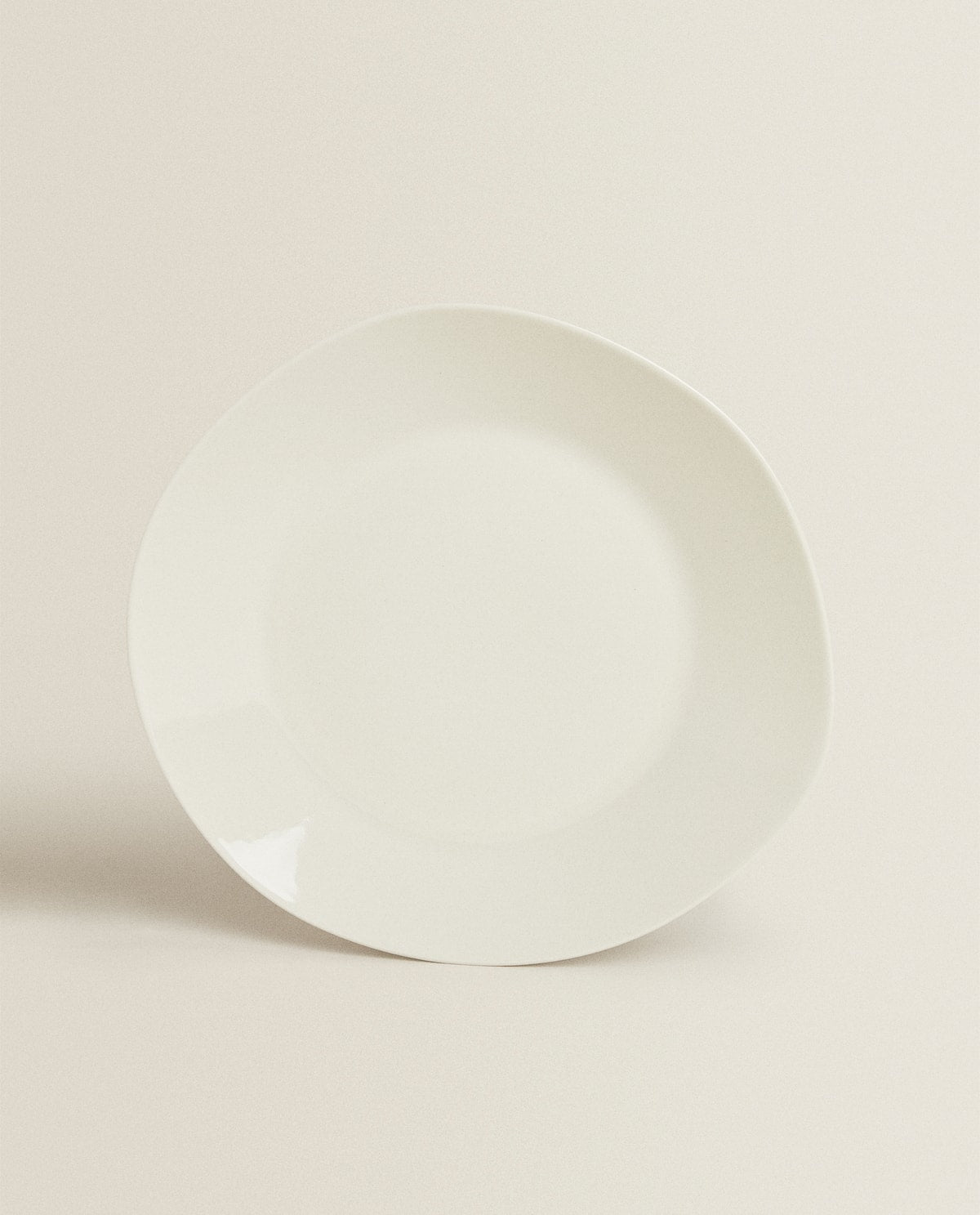 Nova Dinner Plate